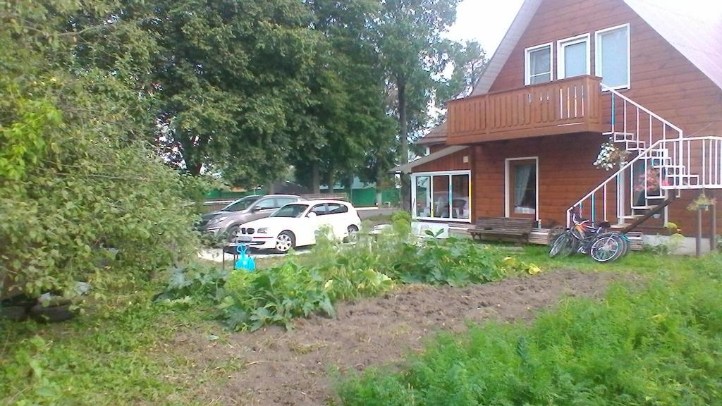 Guest House Usadba Surikova Suzdal Exterior foto